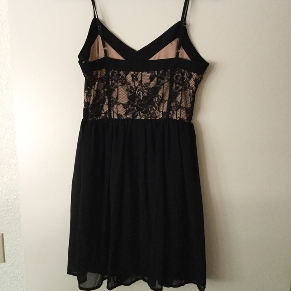 Forever 21 NWOT Little Black Dress - Picture 6 of 6